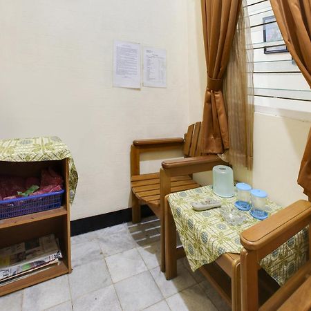 Lite Rooms Bogor Guest House Екстериор снимка