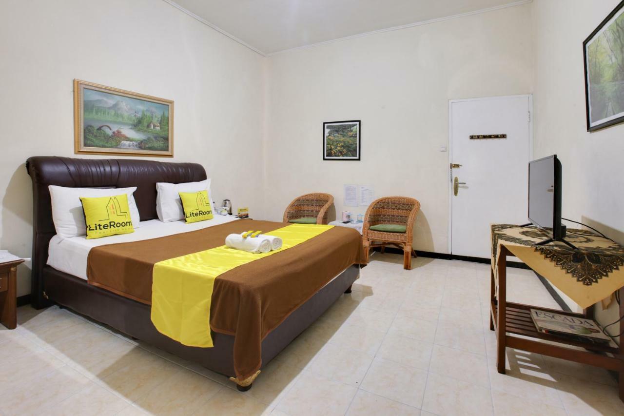 Lite Rooms Bogor Guest House Екстериор снимка