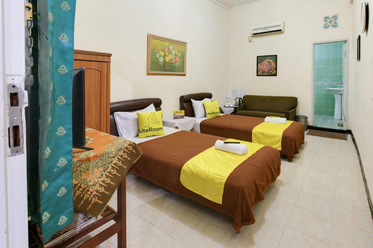 Lite Rooms Bogor Guest House Екстериор снимка