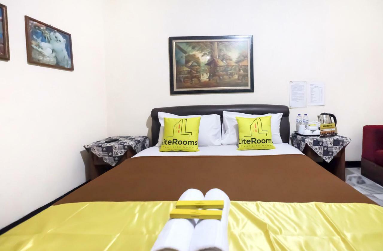 Lite Rooms Bogor Guest House Екстериор снимка