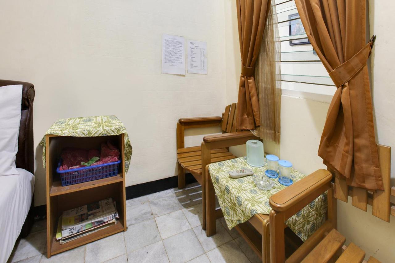 Lite Rooms Bogor Guest House Екстериор снимка